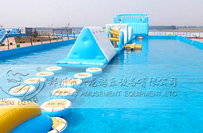 移動(dòng)水上樂園水上闖關(guān)是企業(yè)團(tuán)建和商業(yè)活動(dòng)的良品